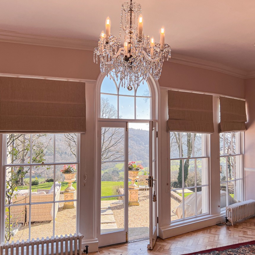 Georgian Chandelier Belgravia Small in Antique Brass