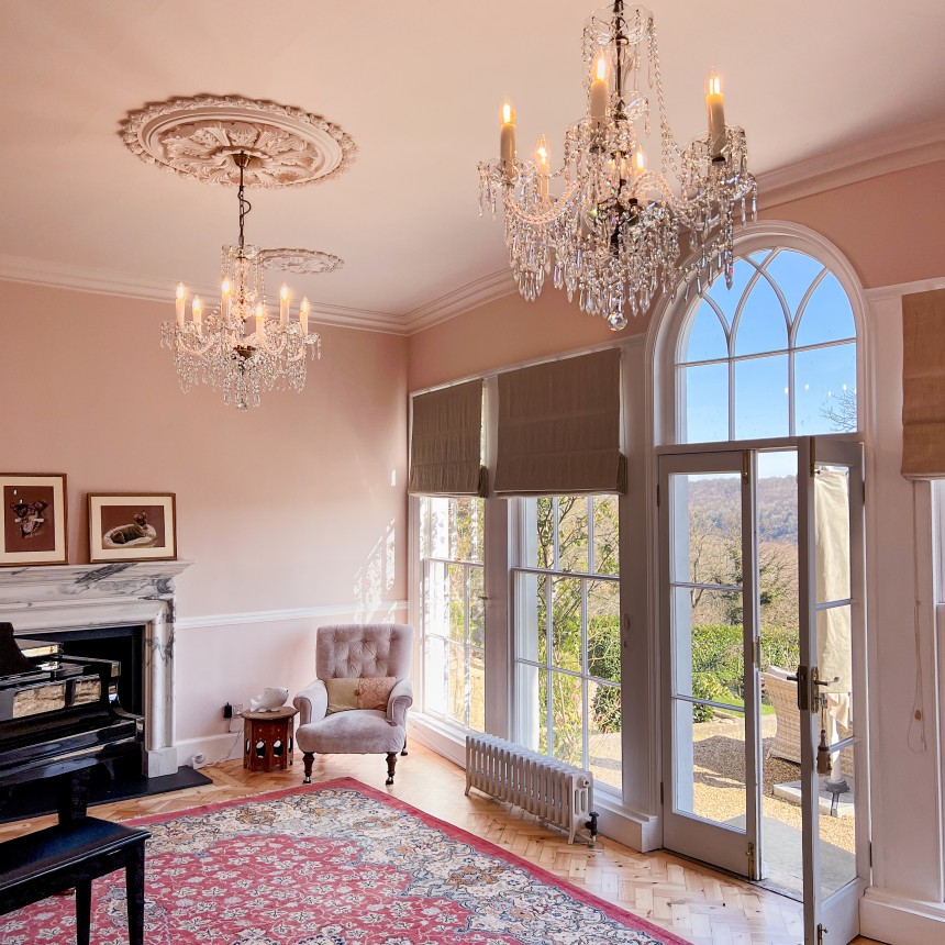 Georgian Chandelier Belgravia Small in Antique Brass