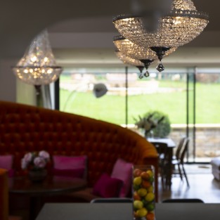 Montpellier Bag Chandelier 35 x 55cm