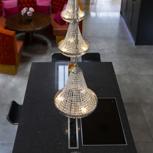 Montpellier Bag Chandelier 35 x 55cm