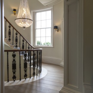 Regency Crystal Chandelier Douro