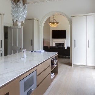 Regency Crystal Chandelier Douro