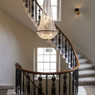 Regency Crystal Chandelier Douro