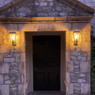 Kemble Wall Lantern in Polished Brass Unlacquered Finish