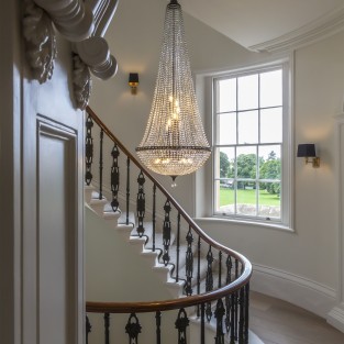 Regency Crystal Chandelier Douro