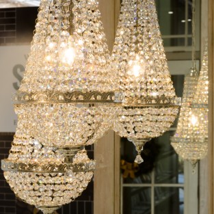 This dainty Willersey Bag Chandelier is handmade from high quality brass and crystal droplets