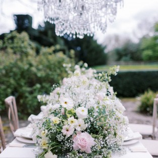 Georgian Chandelier Belgravia Medium in Antique Brass