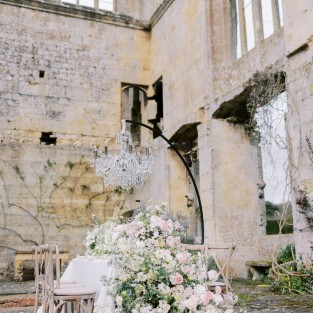 Georgian Chandelier Belgravia Medium in Antique Brass