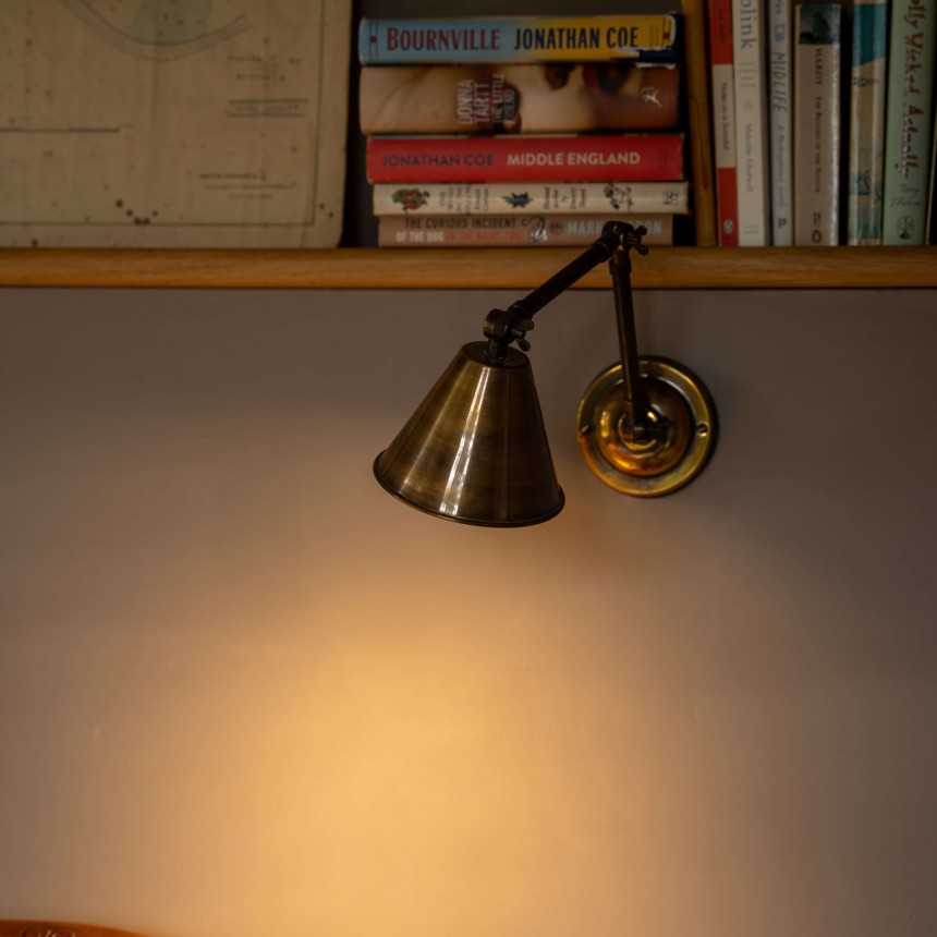 Columbus Adjustable Wall Light (Long)