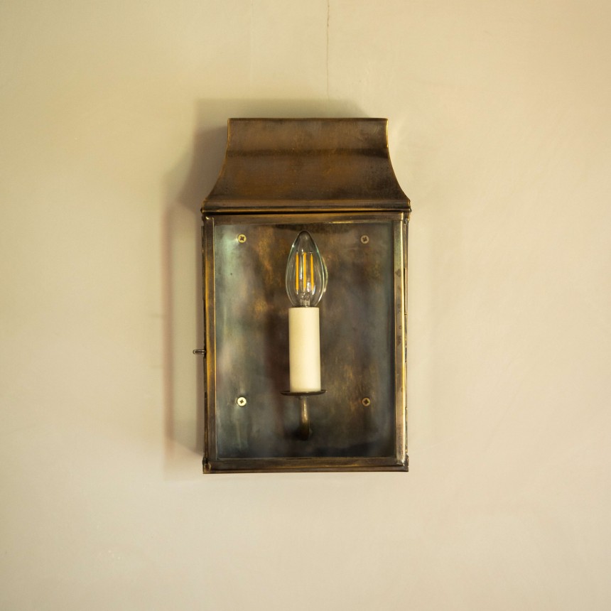 Montpellier Passage Lantern