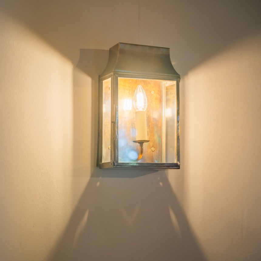 Montpellier Passage Lantern