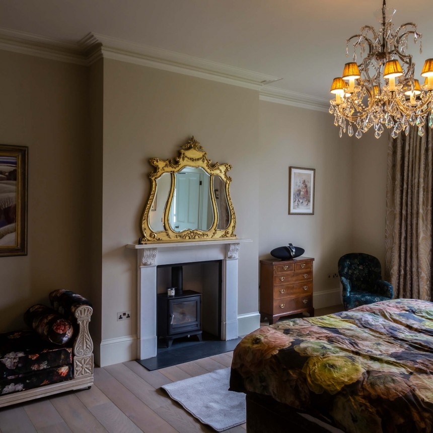 Wellington Vintage Chandelier