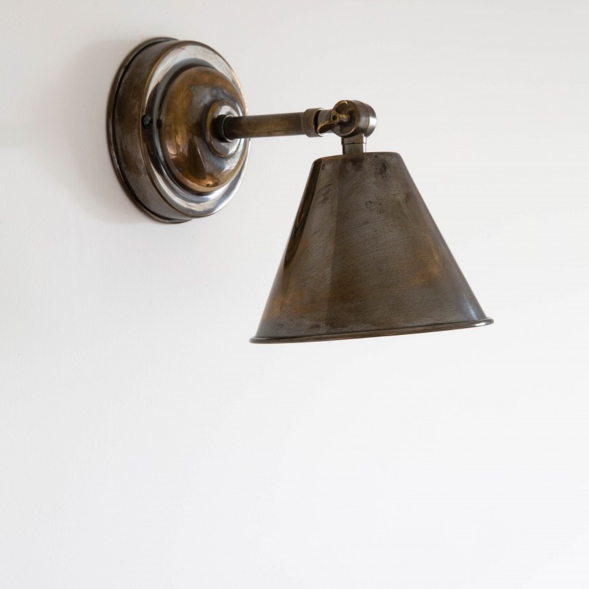 Columbus Wall Lamp Short