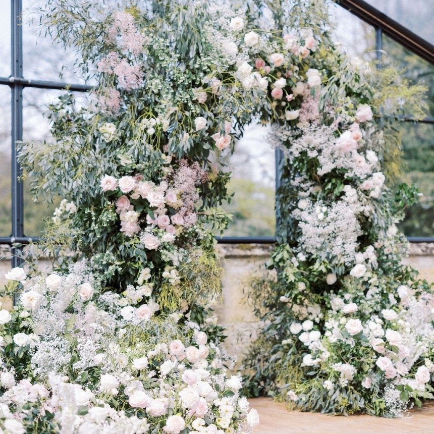 Georgian Chandelier Belgravia witth a stand