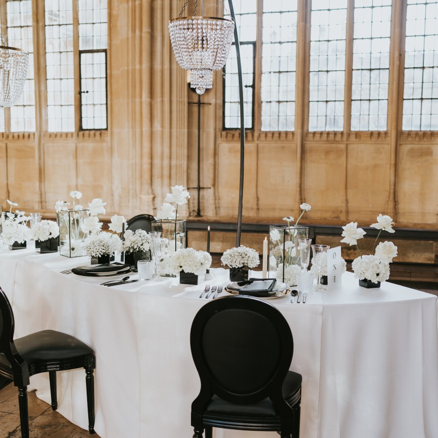 Chandelier rental Aurelin