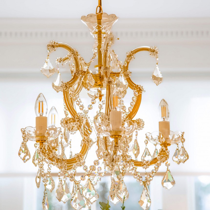 Wellington Vintage Chandelier