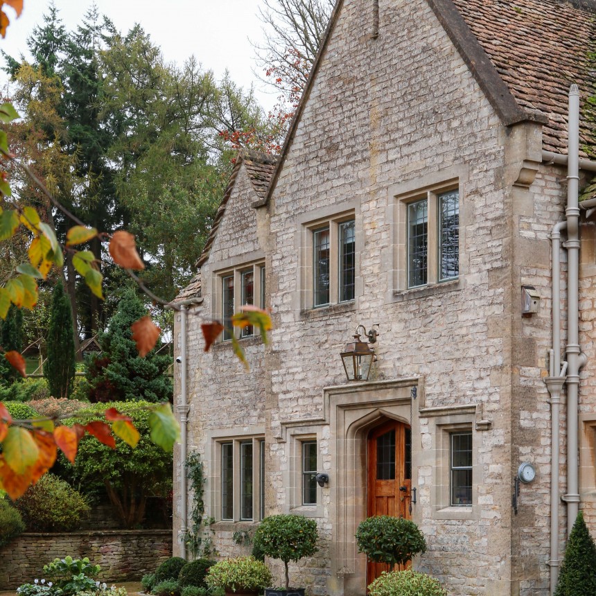 Battledown Overhead Wall Lantern Large 3 bulb Antique Brass