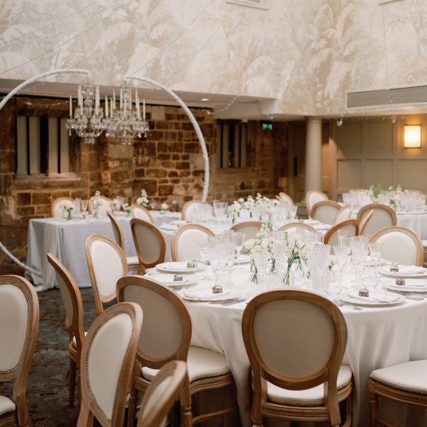 Balmoral Crystal Chandelier – Indoor & Outdoor Hire for Weddings and Special Occasions