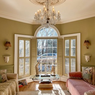 Balmoral Crystal Chandelier Medium in Antique Brass