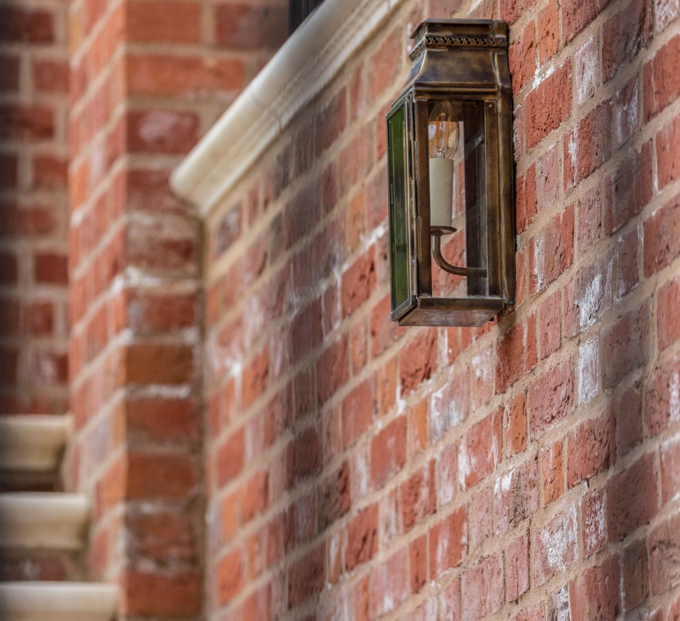 Georgian Outdoor Slim Wall Lantern Clementine Antique Brass
