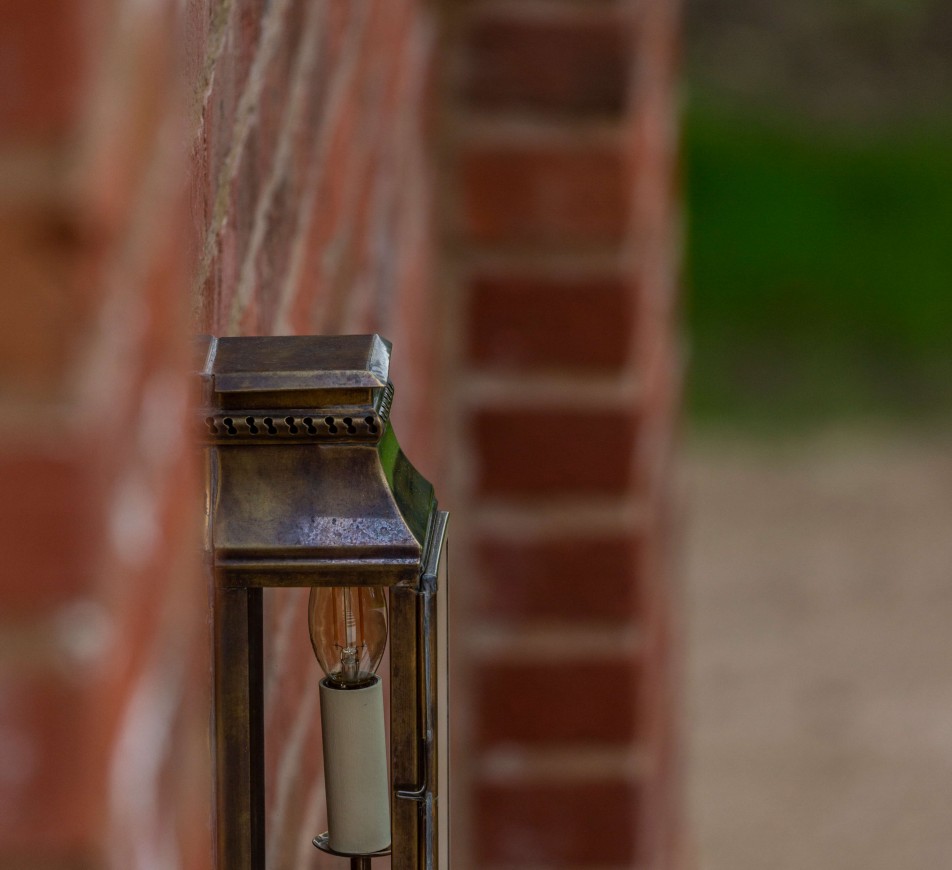 Georgian Outdoor Slim Wall Lantern Clementine Antique Brass