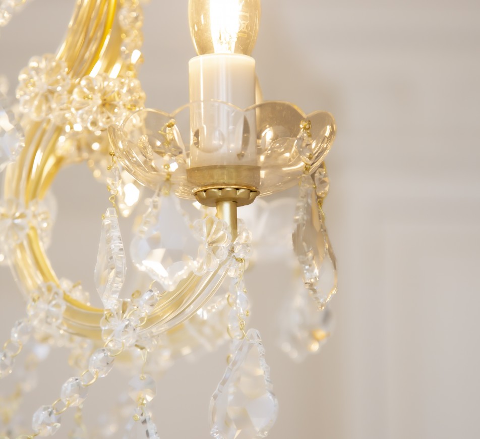 Wellington Vintage Chandelier