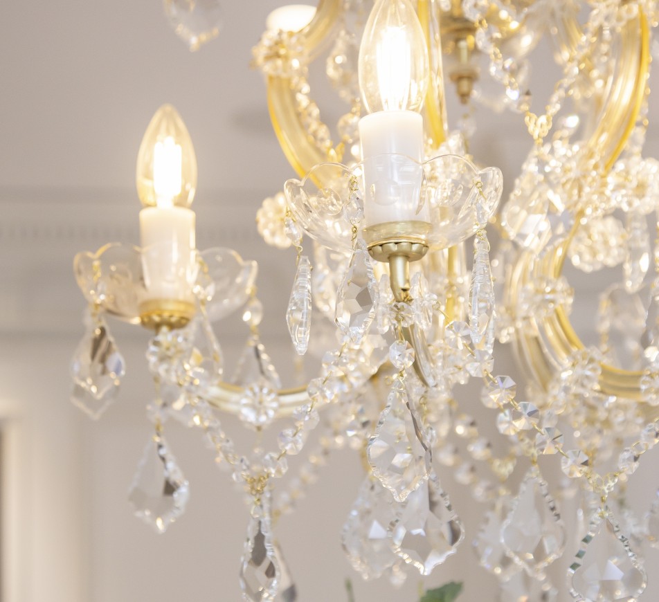 Wellington Vintage Chandelier