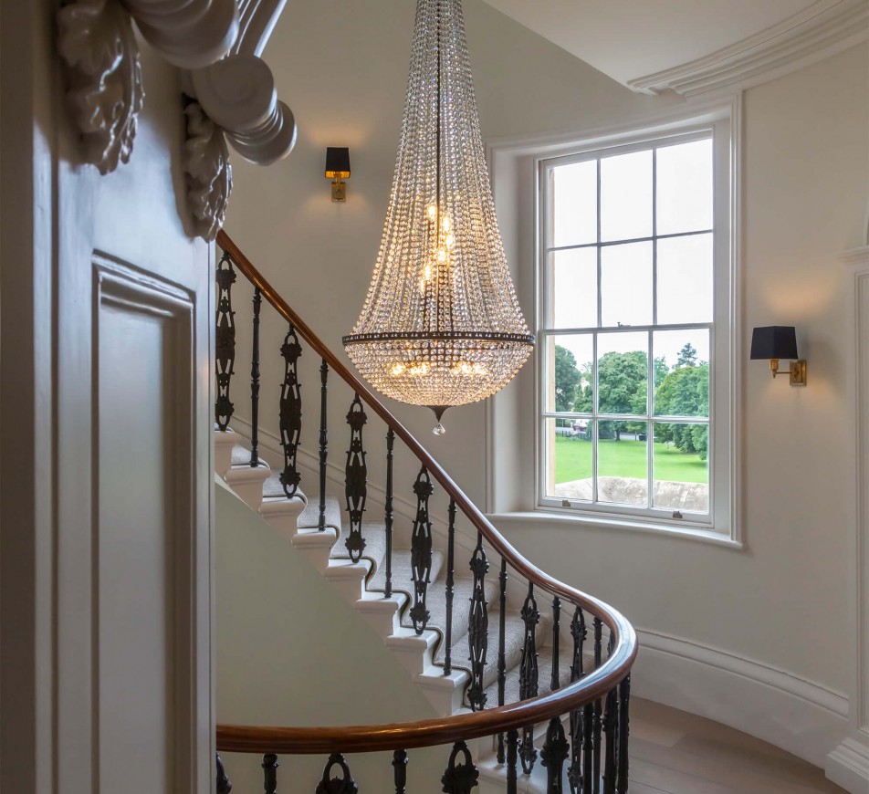 Regency Crystal Chandelier Douro