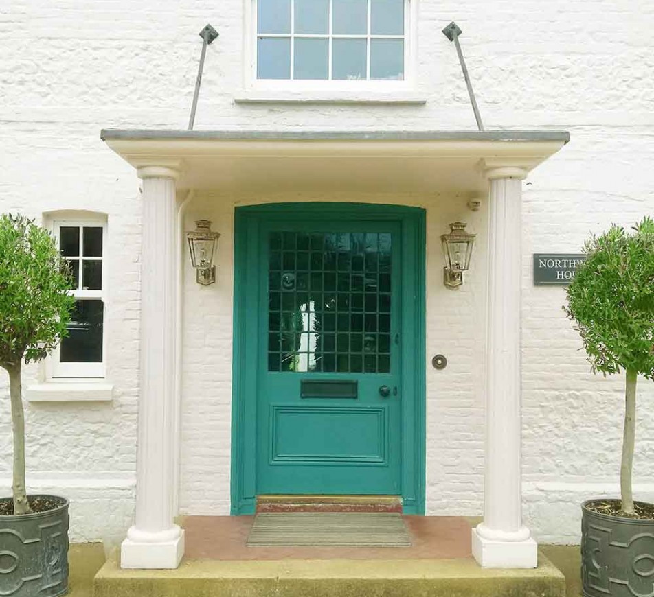 Pittville  Wall Lantern With an Arm