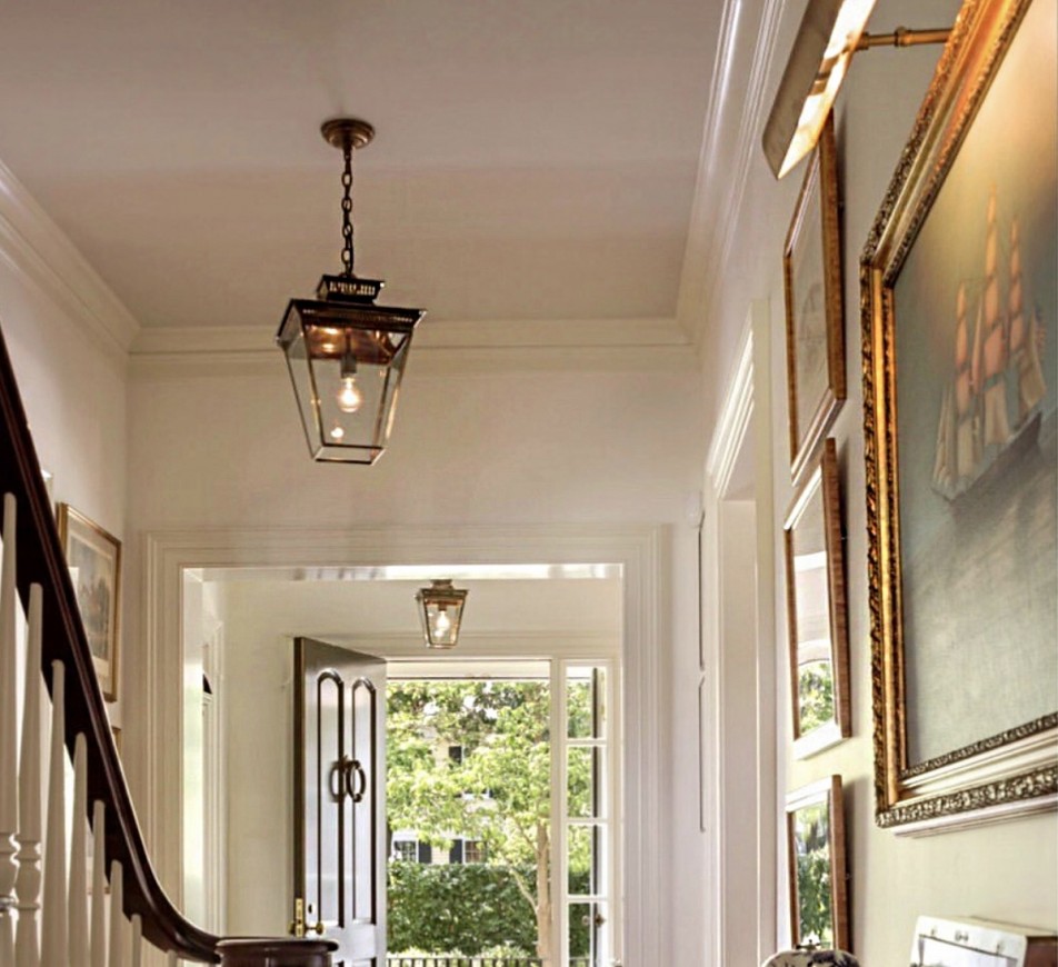 Pittville Medium Hanging Lantern (1 bulb)