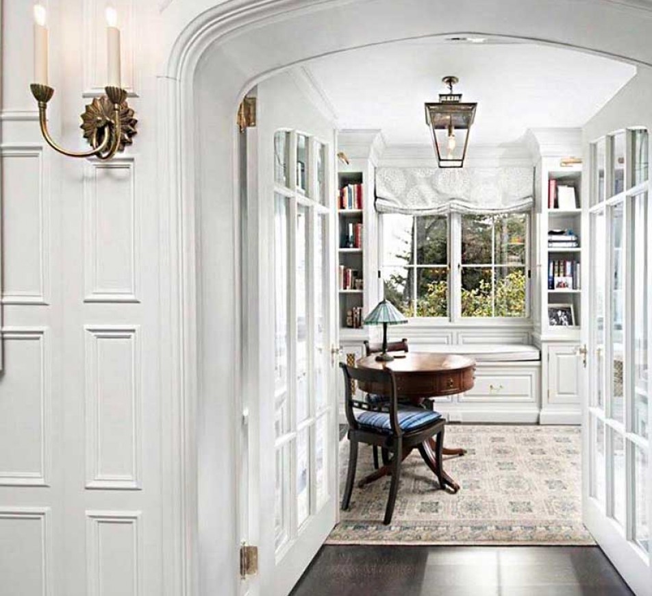 Pittville Medium Hanging Lantern (1 bulb)